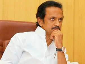 Withdraw all cases against Kudankulam agitators, say MK Stalin Withdraw all cases against Kudankulam agitators, say MK Stalin