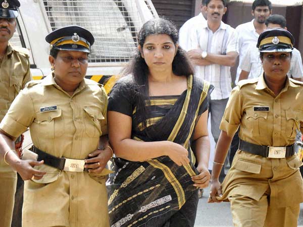 'சலசலப்பு' சரிதாவை வைத்து காங்கிரஸை நடுங்க வைக்கும் கம்யூனிஸ்ட்கள்!