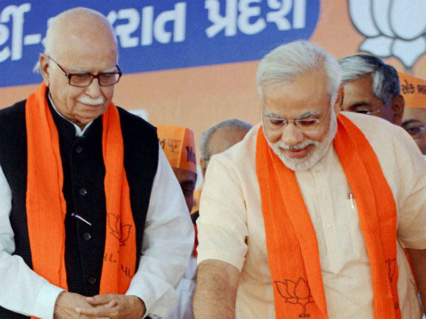 LK Advani files nomination for Gandhinagar Lok Sabha seat LK Advani files nomination for Gandhinagar Lok Sabha seat