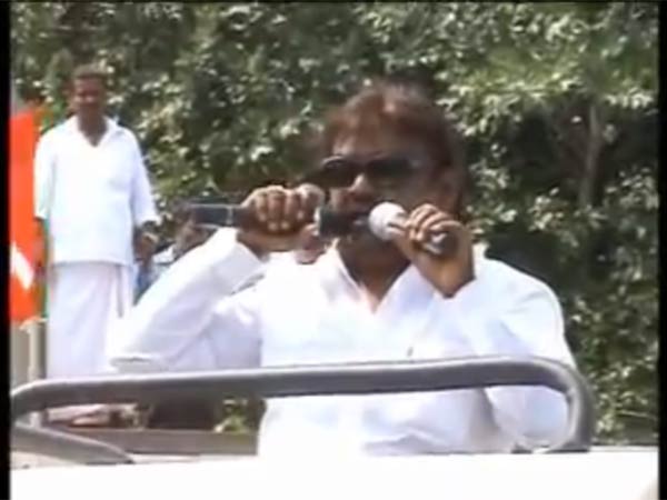 கண்ணாடியை கழற்றினால்…