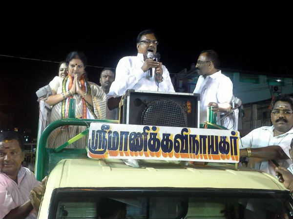 ஷாக்கடித்த மைக்
