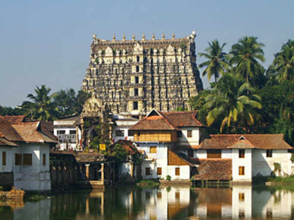 பெண் நீதிபதியின் கைகளுக்கு மாறிய பத்மநாபசுவாமி கோவில் நிர்வாகம்!!