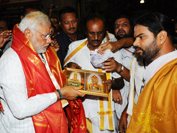 மோடிக்கு பிரசாரம்