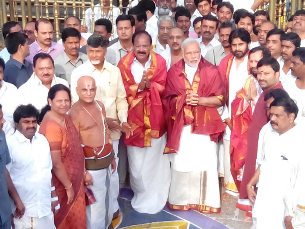 ஏழுமலையான் தரிசனம்