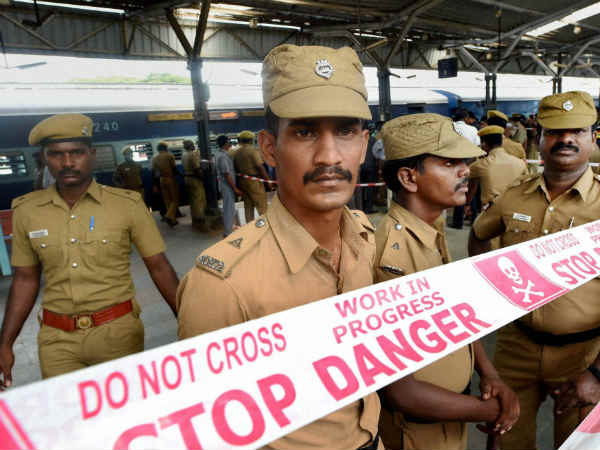 போலீசார் விசாரணை...
