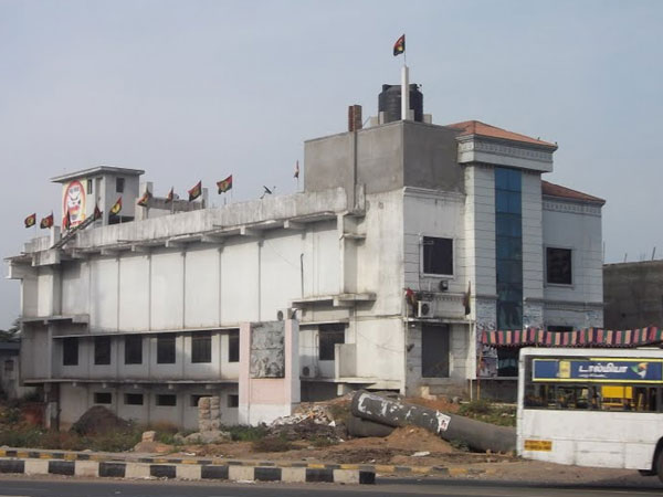 DMDK headquarter in Chennai wears a deserted look DMDK headquarter in Chennai wears a deserted look
