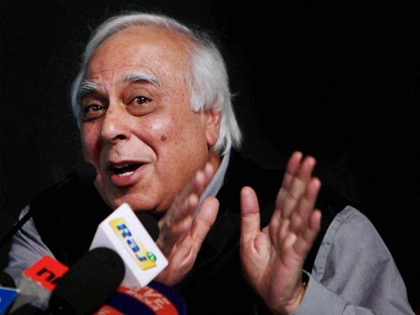 Congress senior leaders trail in race Congress senior leaders trail in race