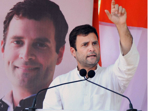 Rahul Gandhi gets lead from the start Rahul Gandhi gets lead from the start