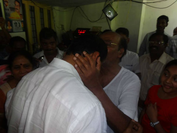 உச்சிமோர்ந்த ராமதாஸ்