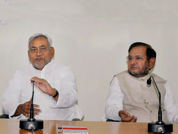 JD(U) MLAs want Nitish Kumar to stay, final call today JD(U) MLAs want Nitish Kumar to stay, final call today