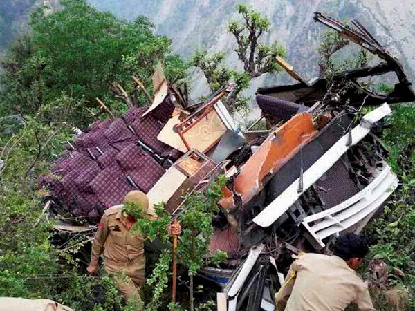 17 killed, 34 injured as passenger bus plunges into gorge 17 killed, 34 injured as passenger bus plunges into gorge