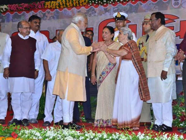 Anandhiben sworn in as Gujarat Chief Minister Anandhiben sworn in as Gujarat Chief Minister