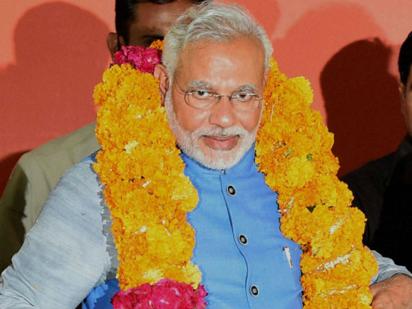 Indian Prime Minister draws a salary of Rs. 1.6 lakh per month Indian Prime Minister draws a salary of Rs. 1.6 lakh per month
