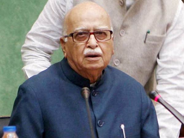 Sumitra Mahajan, Not LK Advani, Likely to be Lok Sabha Speaker: Sources Sumitra Mahajan, Not LK Advani, Likely to be Lok Sabha Speaker: Sources