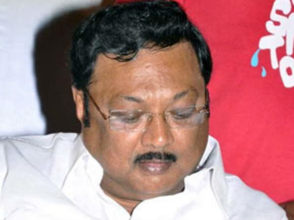 அழகிரிதான் உடைத்தாரா?