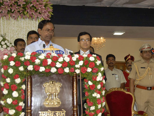 KCR takes oath as the chief minister of Telangana KCR takes oath as the chief minister of Telangana