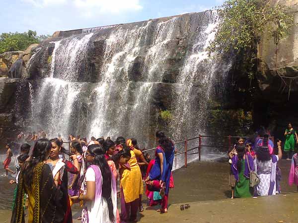 திற்பரப்பு அருவி