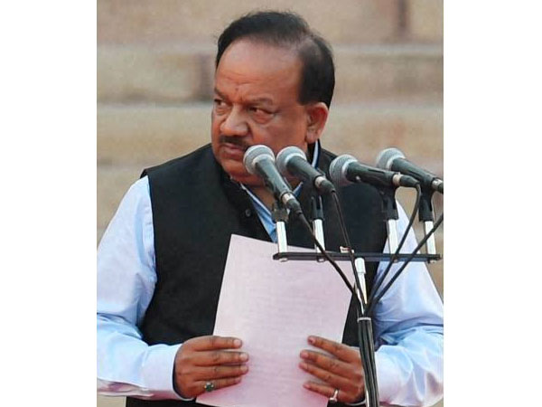 பாடத்திட்டம் மாறவேண்டும்