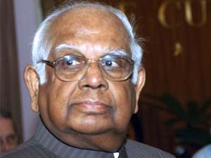 Somanath Chatterjee Suffers Mild Cerebral Stroke Somanath Chatterjee Suffers Mild Cerebral Stroke