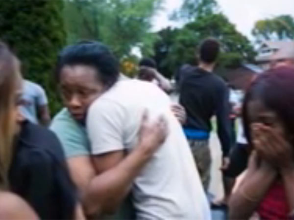 14 killed, dozens hurt in Chicago shootings 14 killed, dozens hurt in Chicago shootings