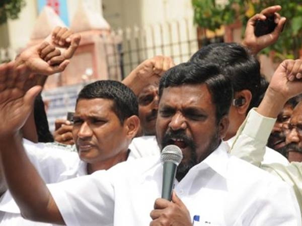 யாரென்றே தெரியாது