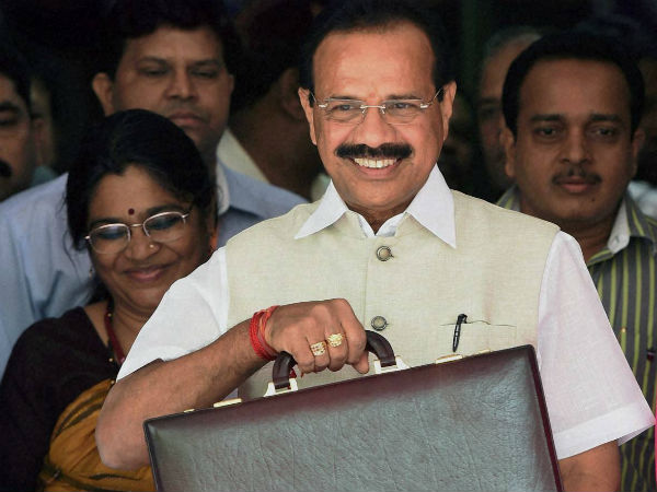 Spend 94 paisa of every rupee earned, leaving a surplus of only 6 paisa- Gowda Spend 94 paisa of every rupee earned, leaving a surplus of only 6 paisa- Gowda