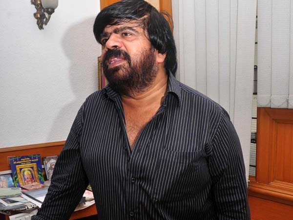 டி.ராஜேந்தர் மரியாதை