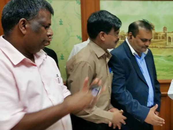 தமிழ் ஒருங்குகுறி எழுத்தில்