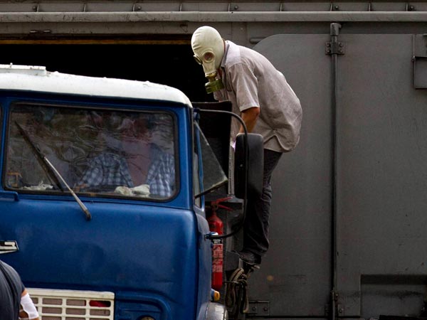 Train with remains of MH17 crash victims arrives in Ukraine's Kharkiv Train with remains of MH17 crash victims arrives in Ukraine's Kharkiv