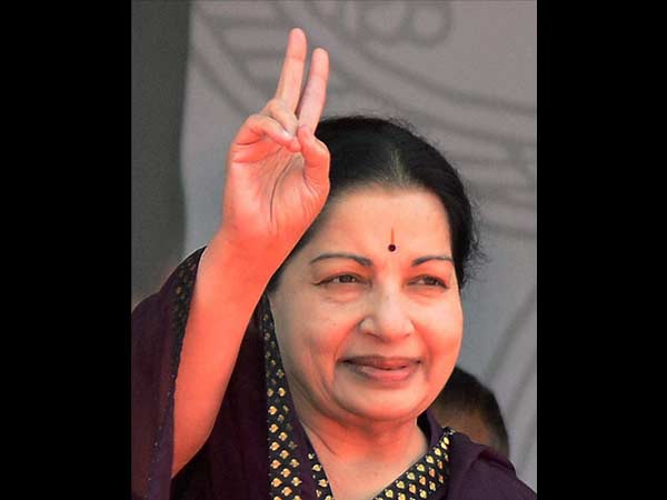 போயஸ்கார்டன் வீட்டுச் செலவு