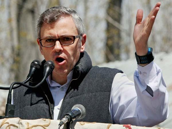 Jammu and Kashmir CM Omar Abdullah condemns Shiv Sena MPs Jammu and Kashmir CM Omar Abdullah condemns Shiv Sena MPs