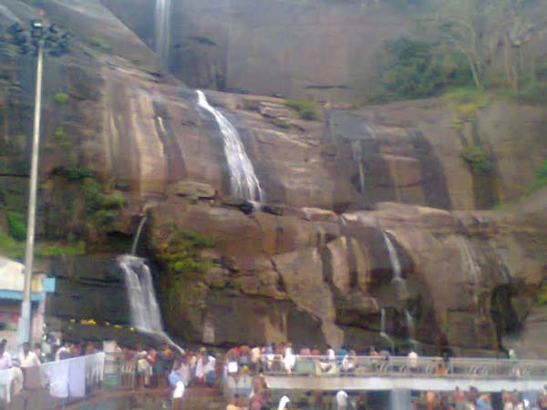 ஐந்தருவி