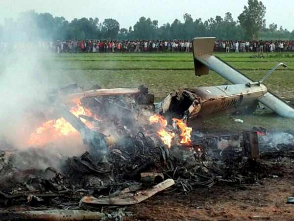 IAF helicopter crashes in UP's Sitapur district, 7 dead IAF helicopter crashes in UP's Sitapur district, 7 dead