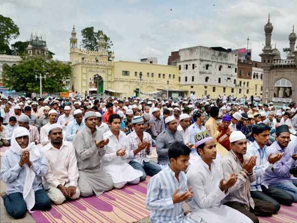 Saudi Arabia celebrates Eid today Saudi Arabia celebrates Eid today