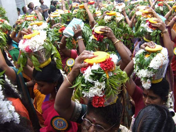 பால்குடம்