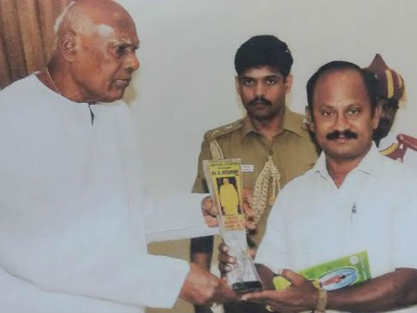 Paramakudi Siddha doctor honored with Lifetime achievement award Paramakudi Siddha doctor honored with Lifetime achievement award