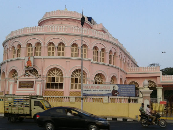 ஆங்கிலேயர்களின் கையில்