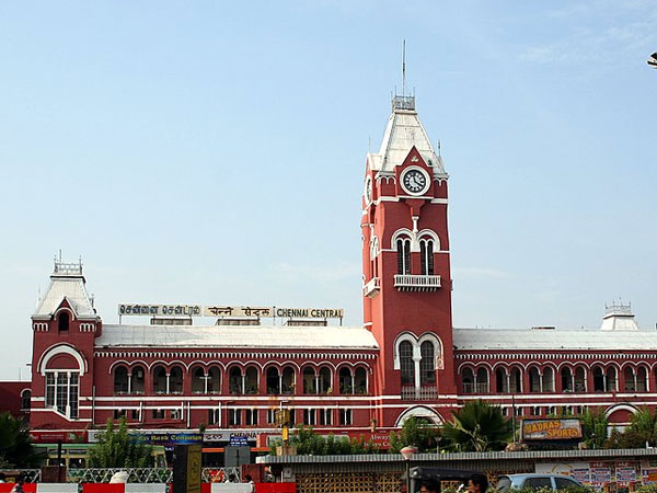 சென்ட்ரல் ரயில் நிலையம்