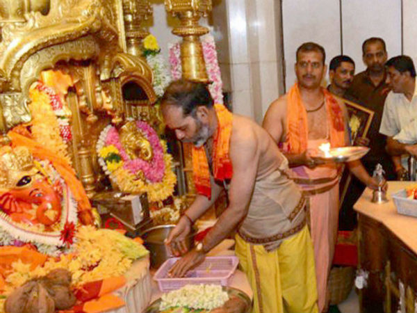 பக்தர்கள் சாமி தரிசனம்