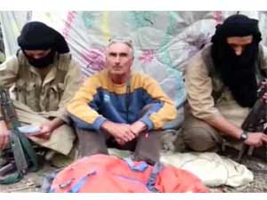 IS-linked group ‘threatens to kill’ French hostage in Algeria IS-linked group ‘threatens to kill’ French hostage in Algeria