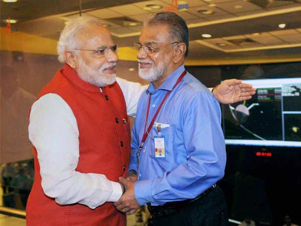 Modi greets ISRO and Indians Modi greets ISRO and Indians