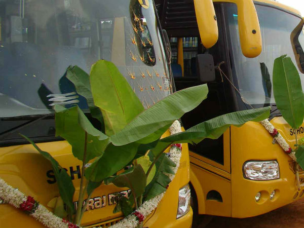 தொழில் போற்றும் ஆயுதபூஜை