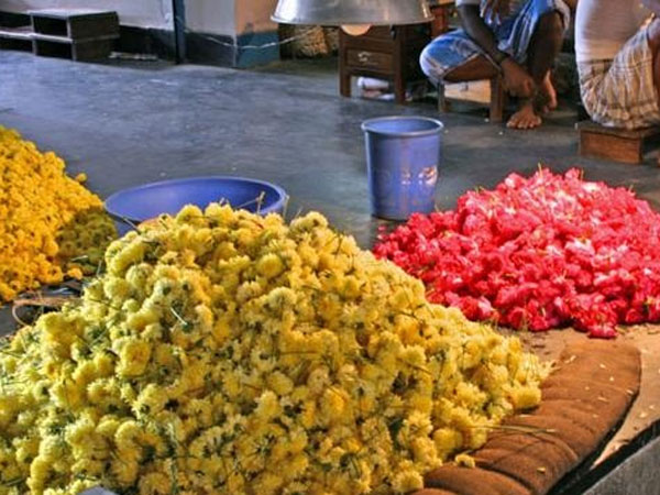 பூக்கள், பழங்கள், பொரி
