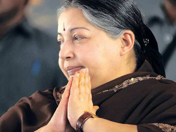 பதவி இழந்த ஜெயலலிதா
