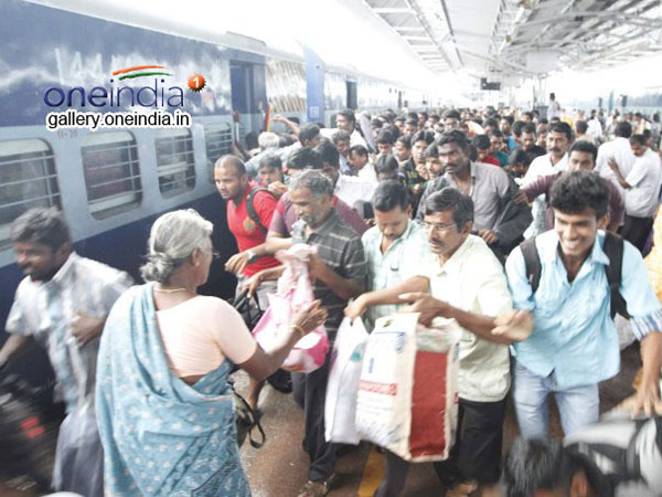 ரிசர்வ்ட் பெட்டிகளிலும் எமக் கூட்டம்