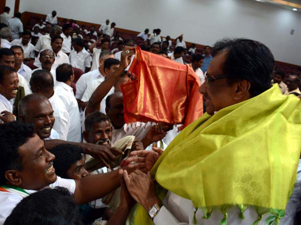 அரசியல்