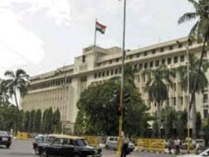 5 Cong MLAs suspended for 2 years in Maha Assembly 5 Cong MLAs suspended for 2 years in Maha Assembly
