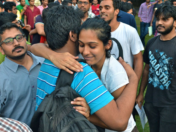 Ramagopalan condemns kissing protest Ramagopalan condemns kissing protest