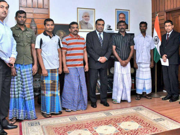Sri Lankan President commutes death sentence of five Tamili fishermen Sri Lankan President commutes death sentence of five Tamili fishermen