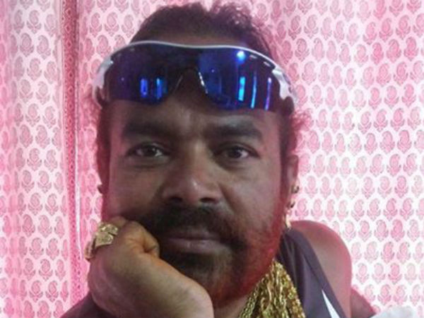 Madurai police confiscates 14 bombs Madurai police confiscates 14 bombs